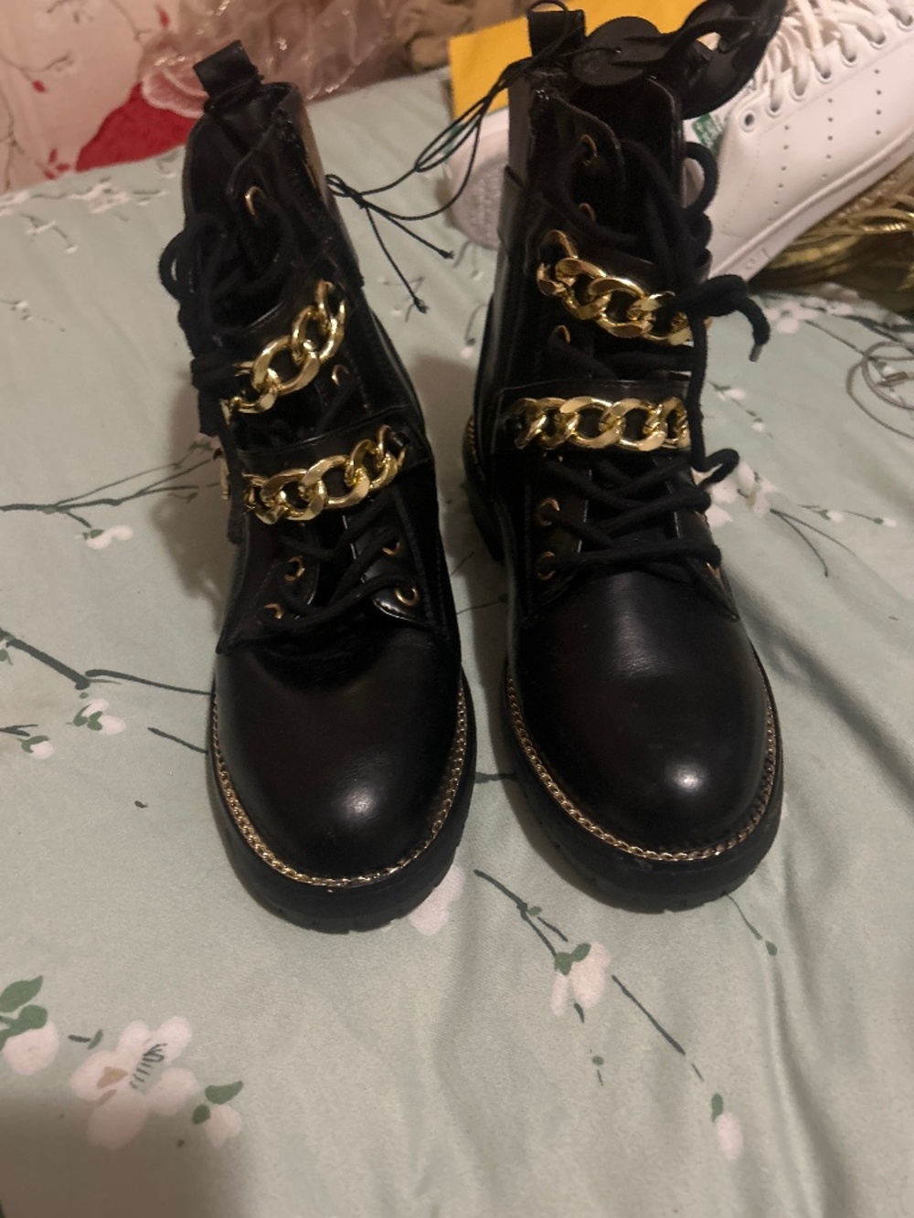 Ankle boots